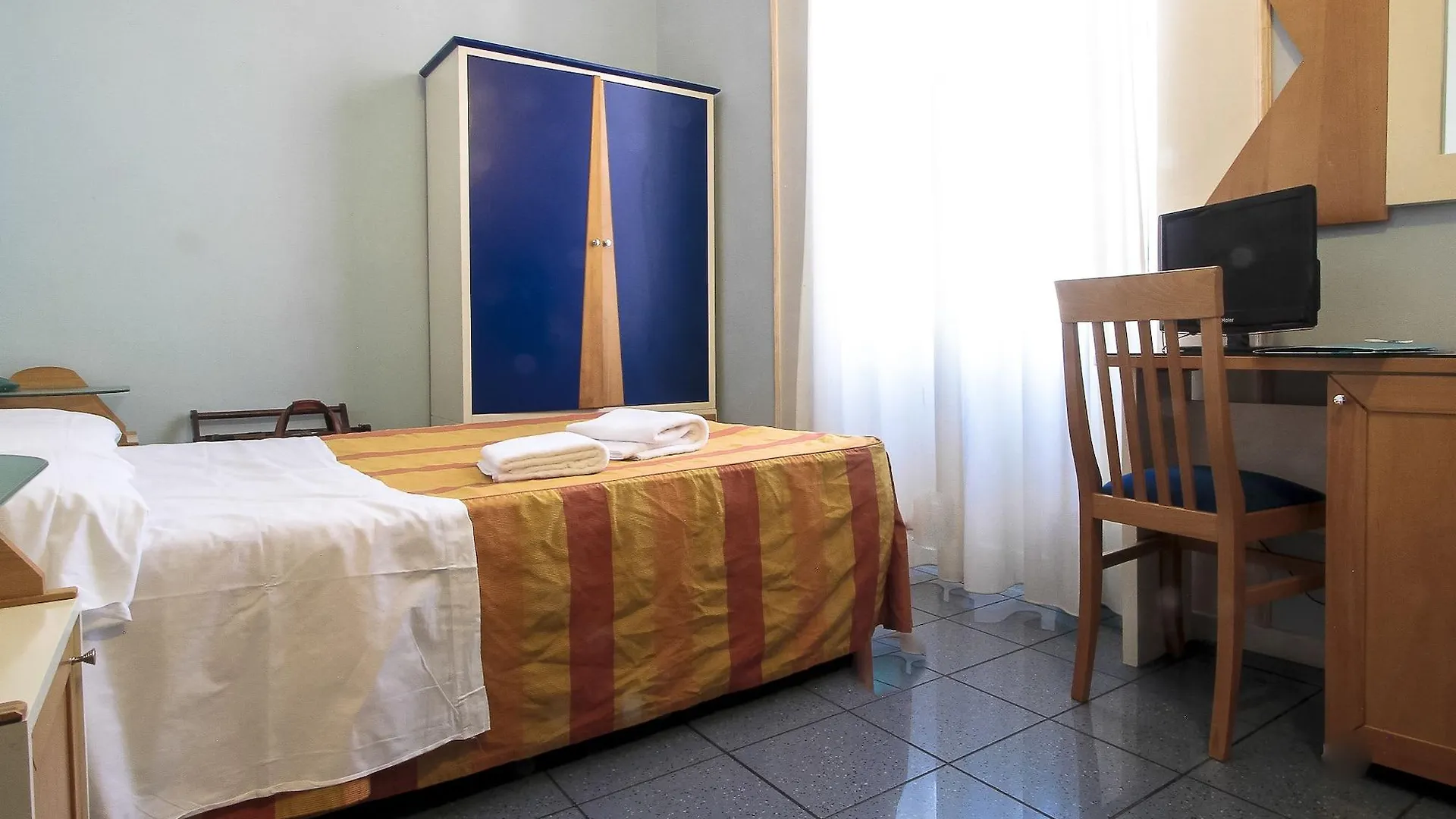 Hotel Soggiorno Athena Pisa 3*,