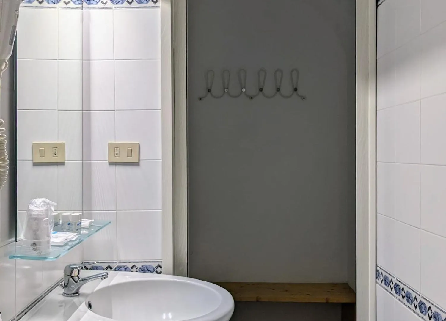 Hotel Soggiorno Athena Pisa 3*,  Italy